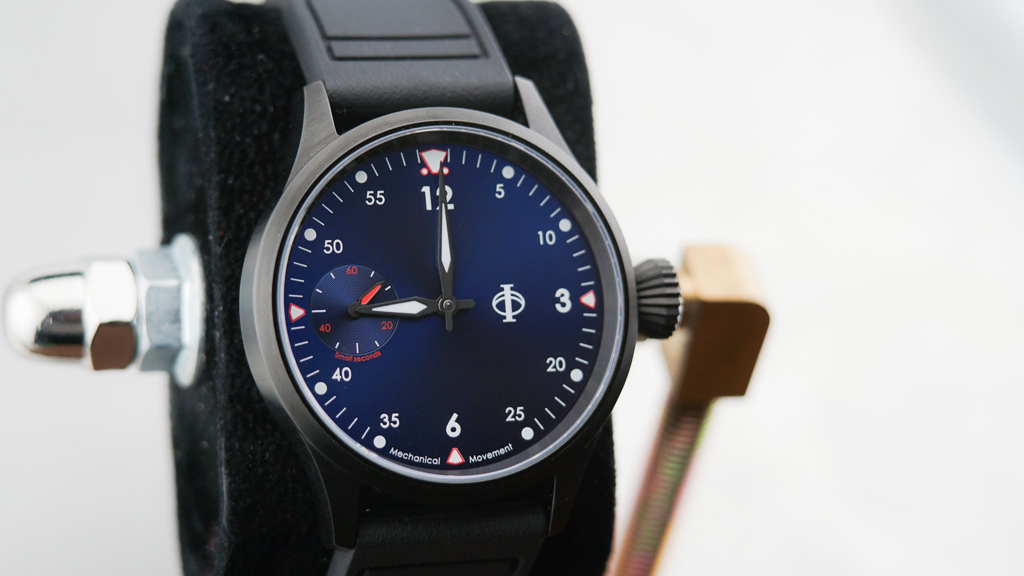 The Stirling Mark III - Sapphire Blue - Black - Ref. 271110B