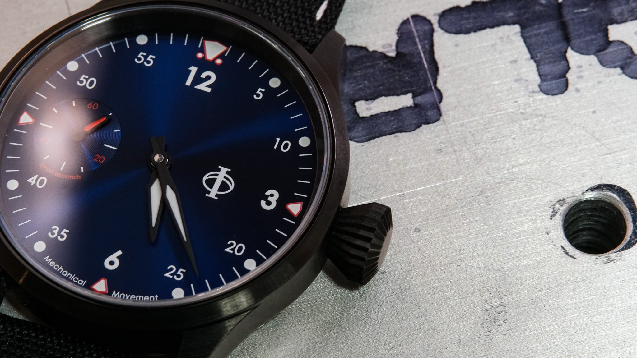 The Stirling Mark III - Sapphire Blue - Black - Ref. 271110B
