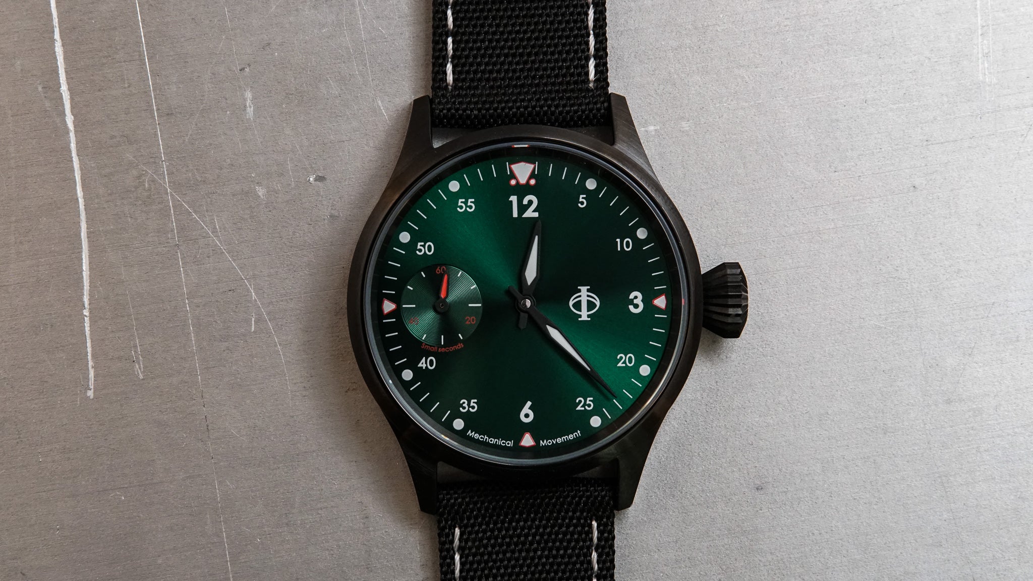 The Stirling Mark III - Emerald Green - Black - Ref. 271112B
