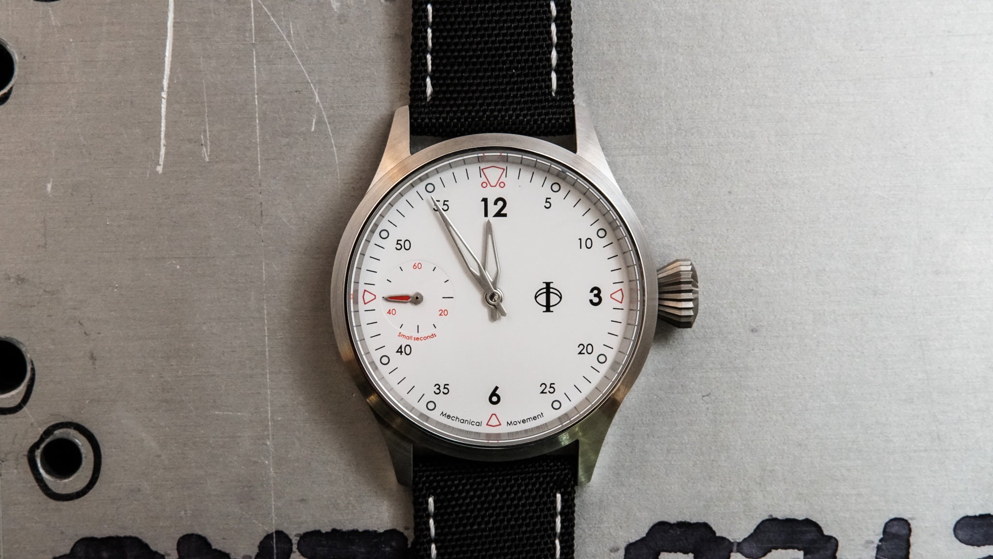 The Stirling Mark III - Matte White - Stainless Steel - Ref. 271113A