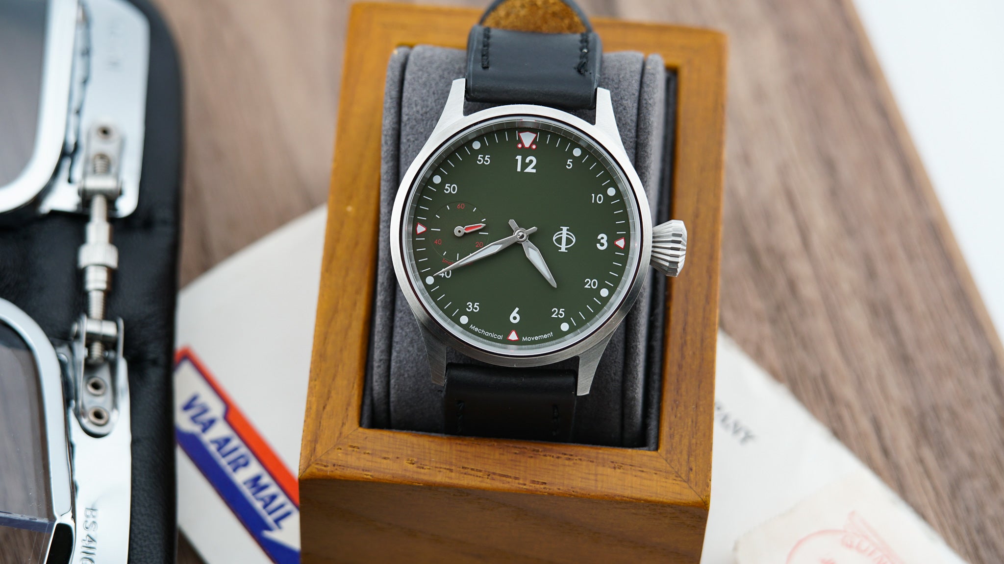 The Stirling Mark III - Matte Green - Steel - Ref. 271114
