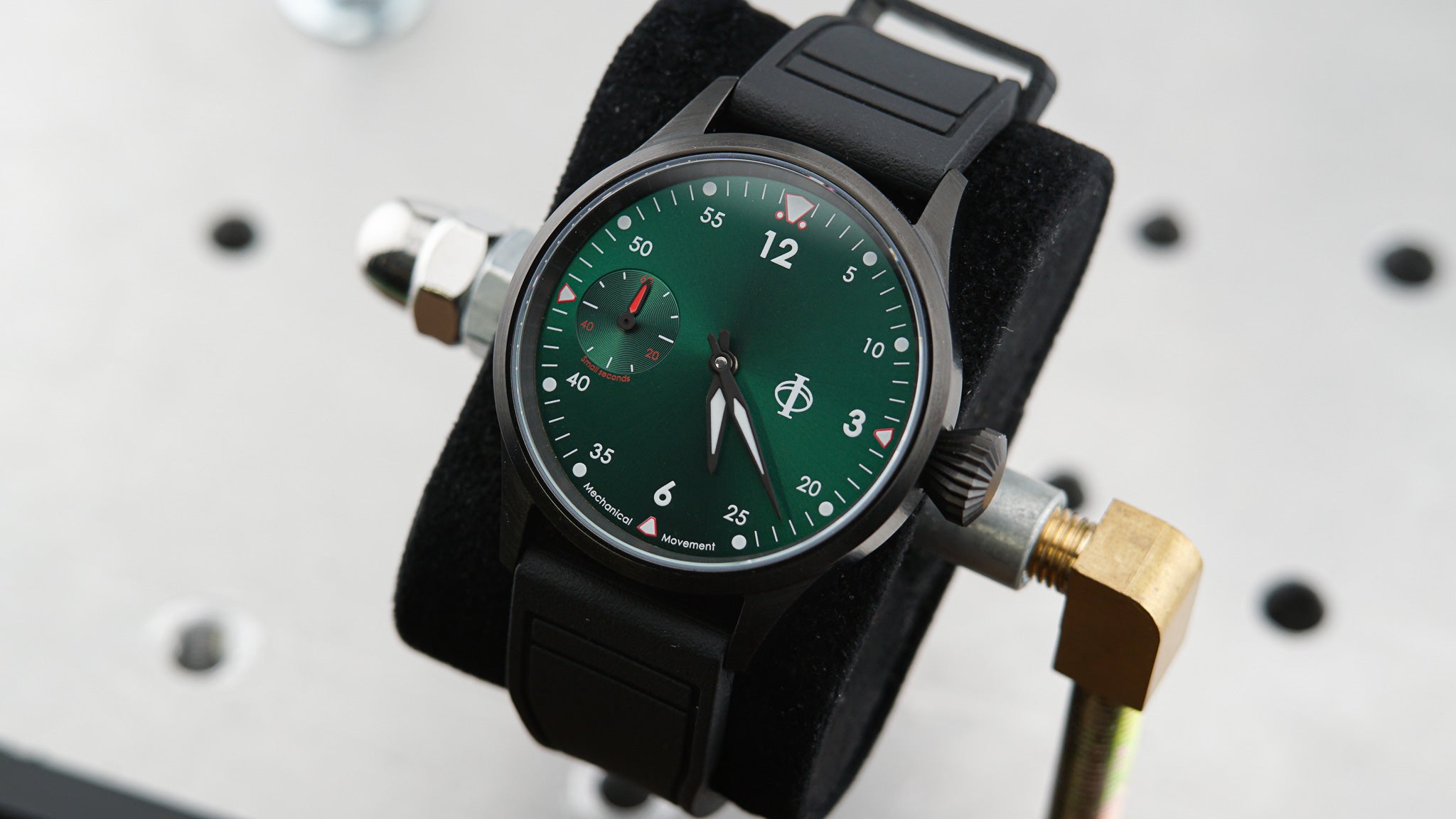 The Stirling Mark III - Emerald Green - Black - Ref. 271112B