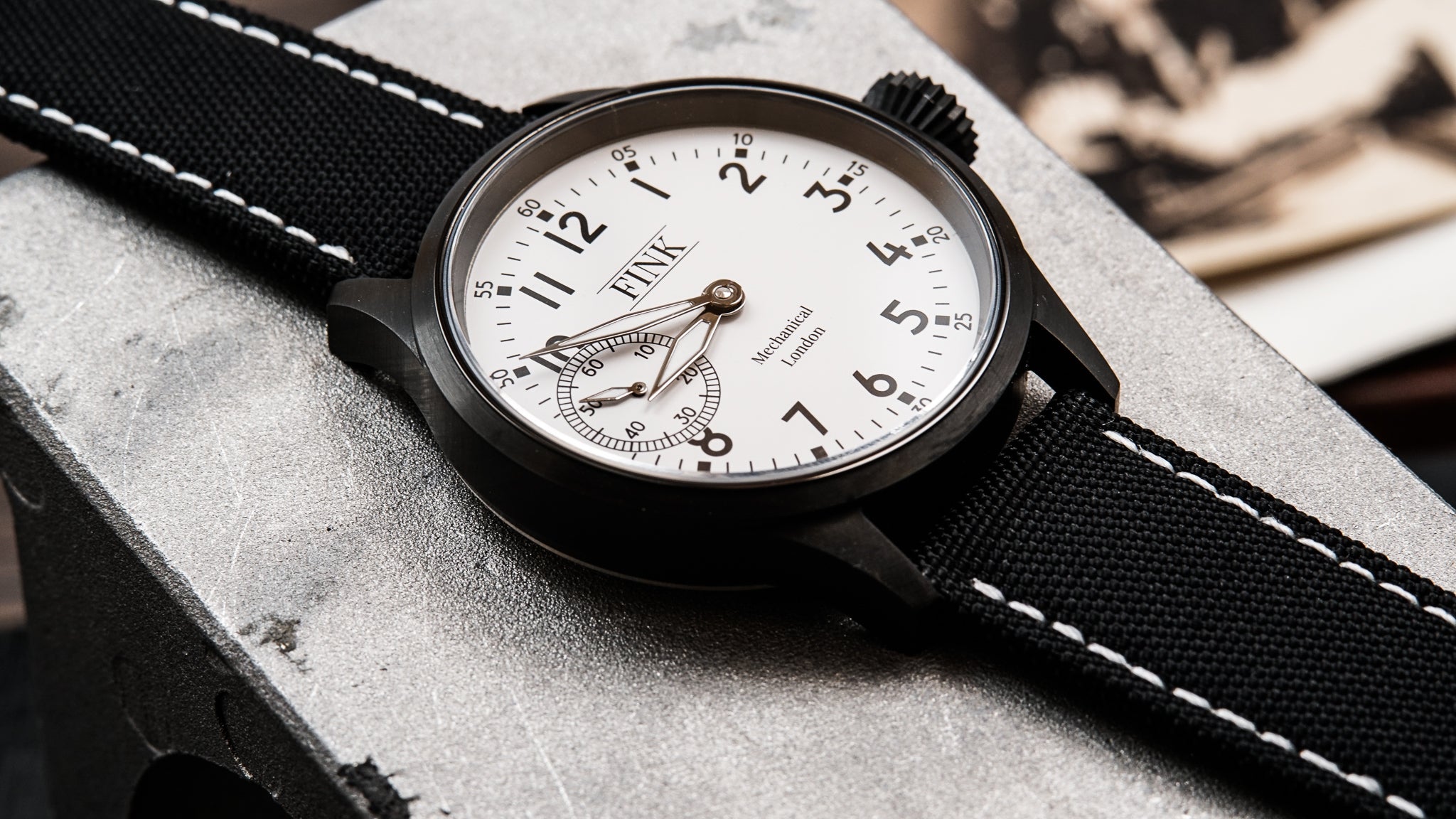 Watchmaking kit - The Stirling MK II - Cloud White (black) - Ref. 23311